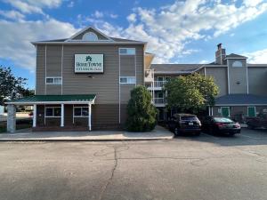 hometowne studios by red roof louisville