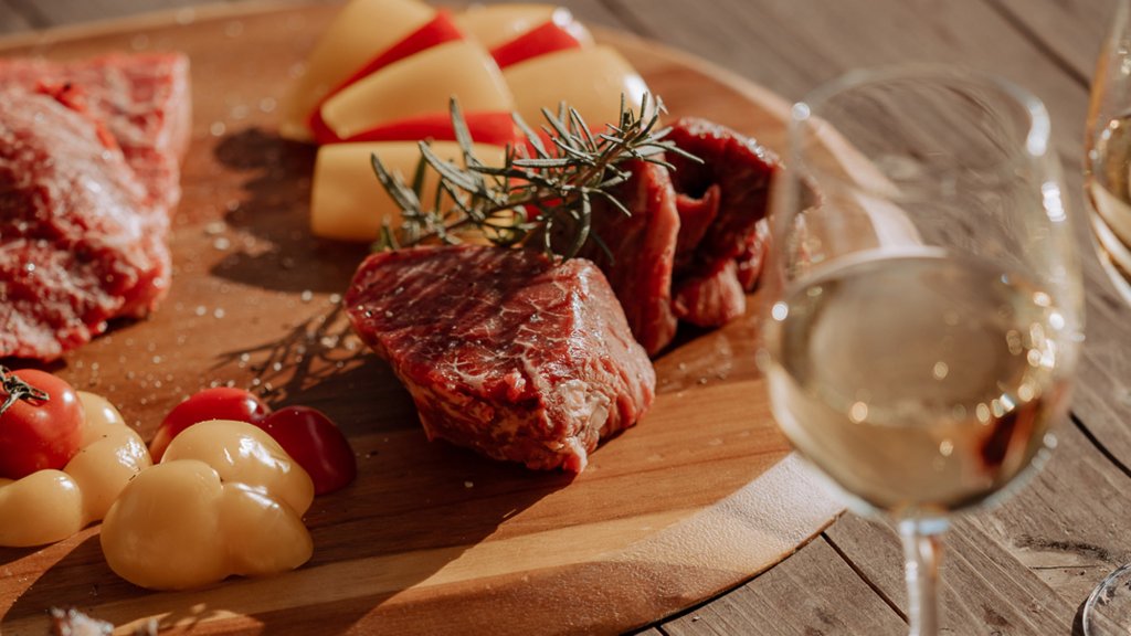 marinx poolvilla nakandakari