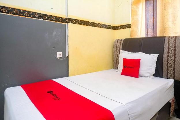 reddoorz jalan japaris medan