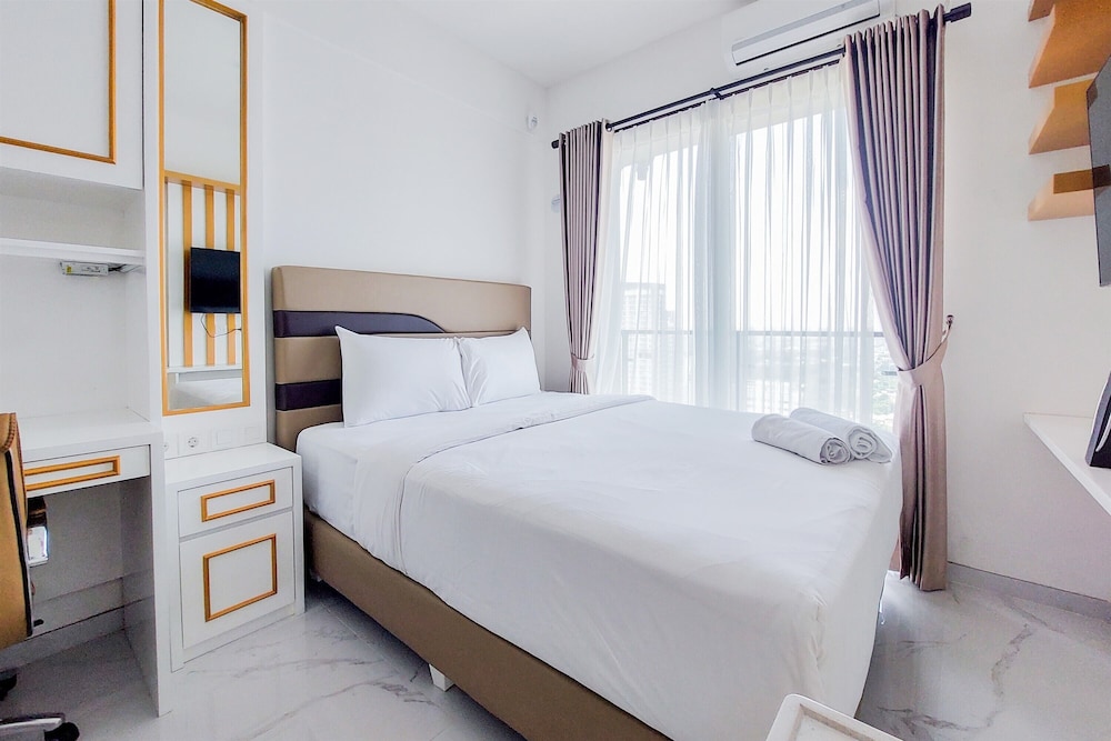 modern look studio at sky house bsd apartment