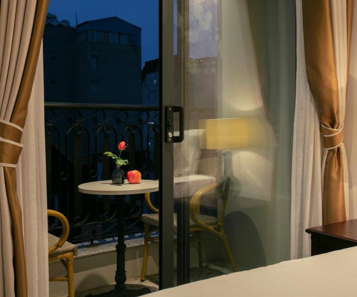 golden legend boutique hotel