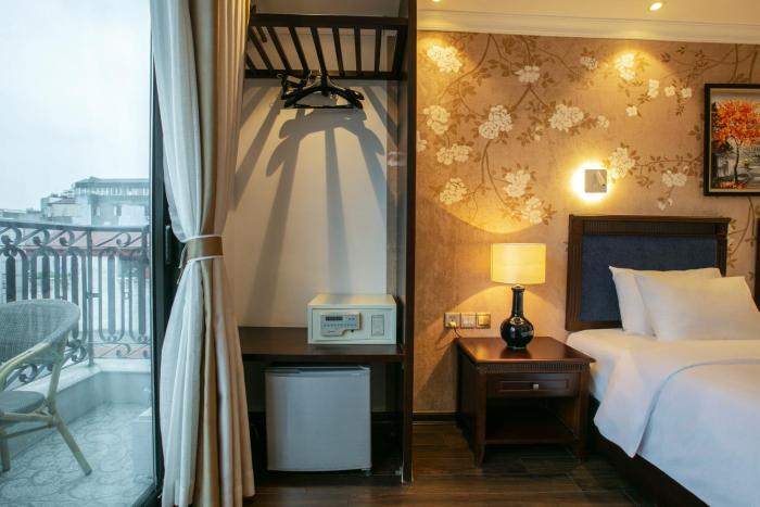 golden legend boutique hotel