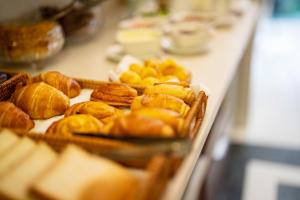 golden legend boutique hotel