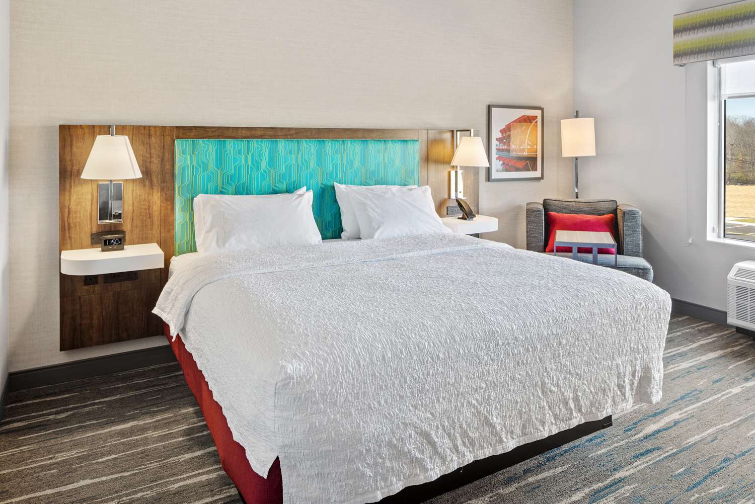 hampton inn and suites cincinnati west