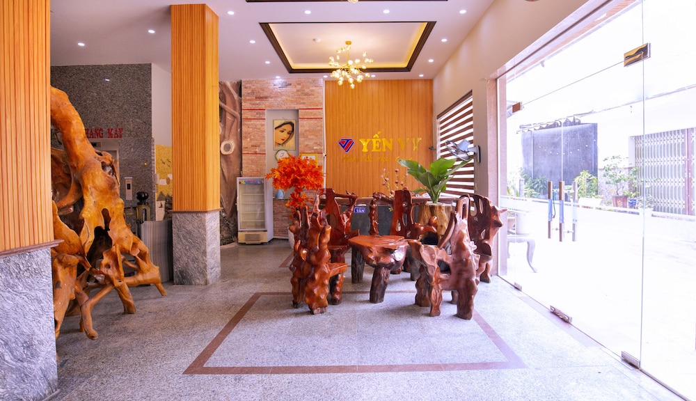 yen vy hotel and apartment