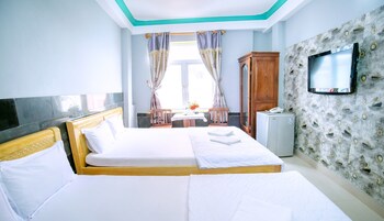 yen vy hotel and apartment