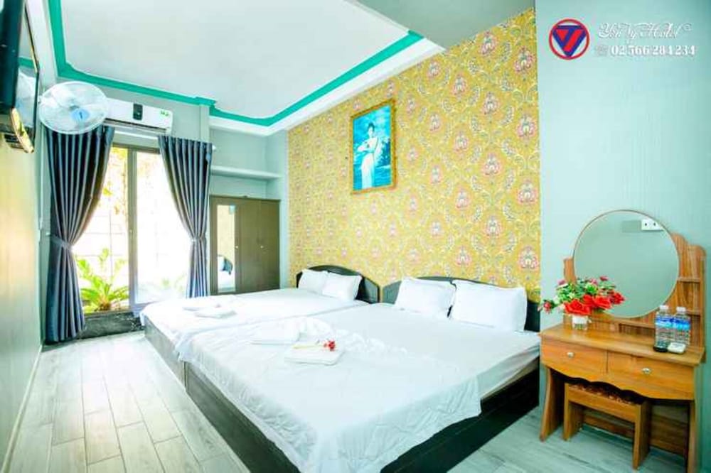 yen vy hotel and apartment