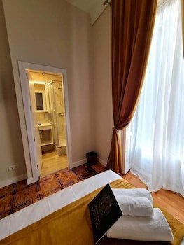 Le Petit Palü - Flora,,2.5 star