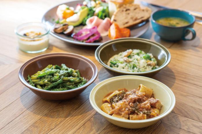 the royal park canvas ginza corridor