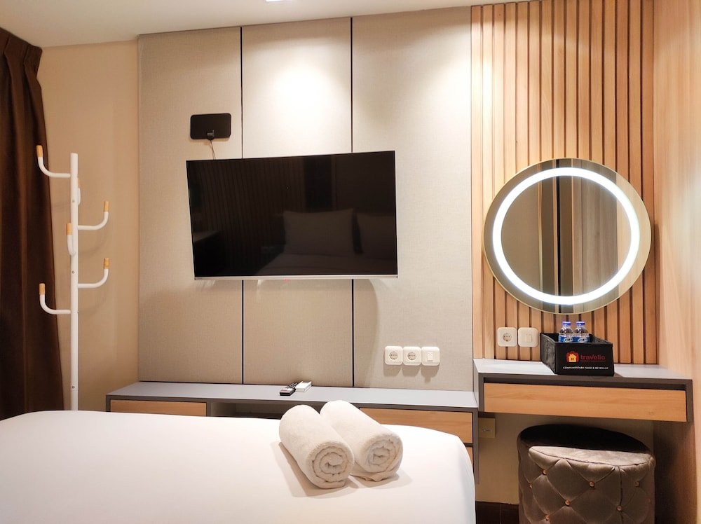 comfy studio at vida view makassar apartment