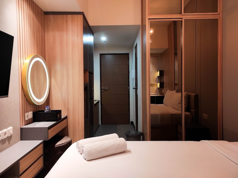 comfy studio at vida view makassar apartment
