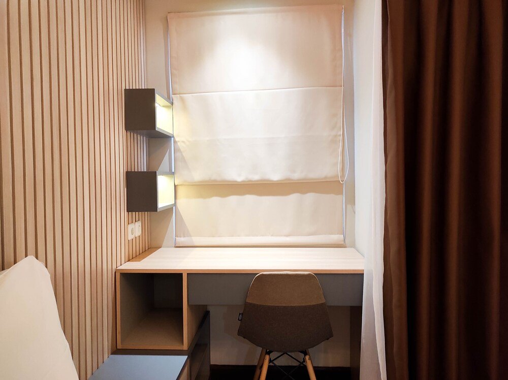 comfy studio at vida view makassar apartment