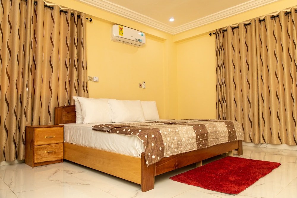executive one bedroom furnished apartment in accra