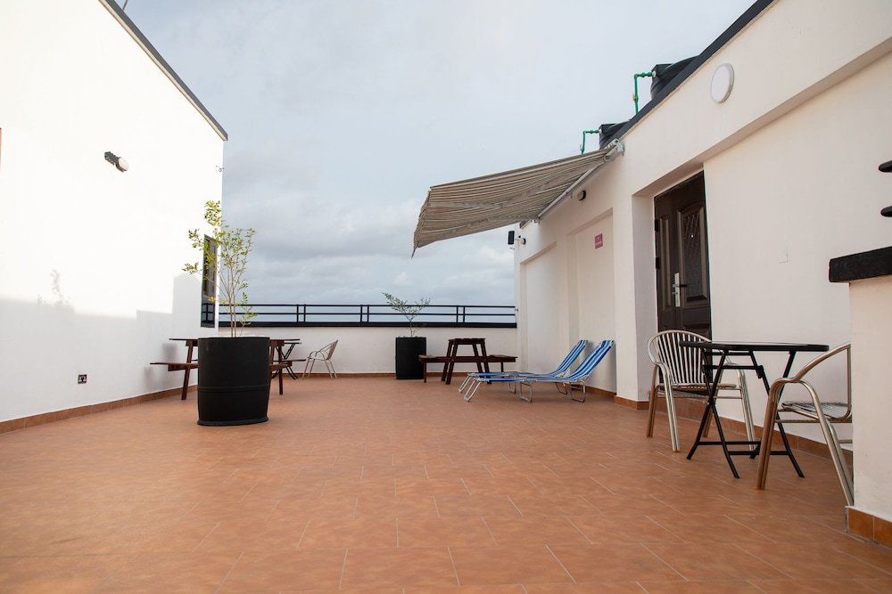 executive one bedroom furnished apartment in accra