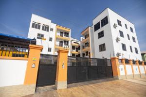executive one bedroom furnished apartment in accra