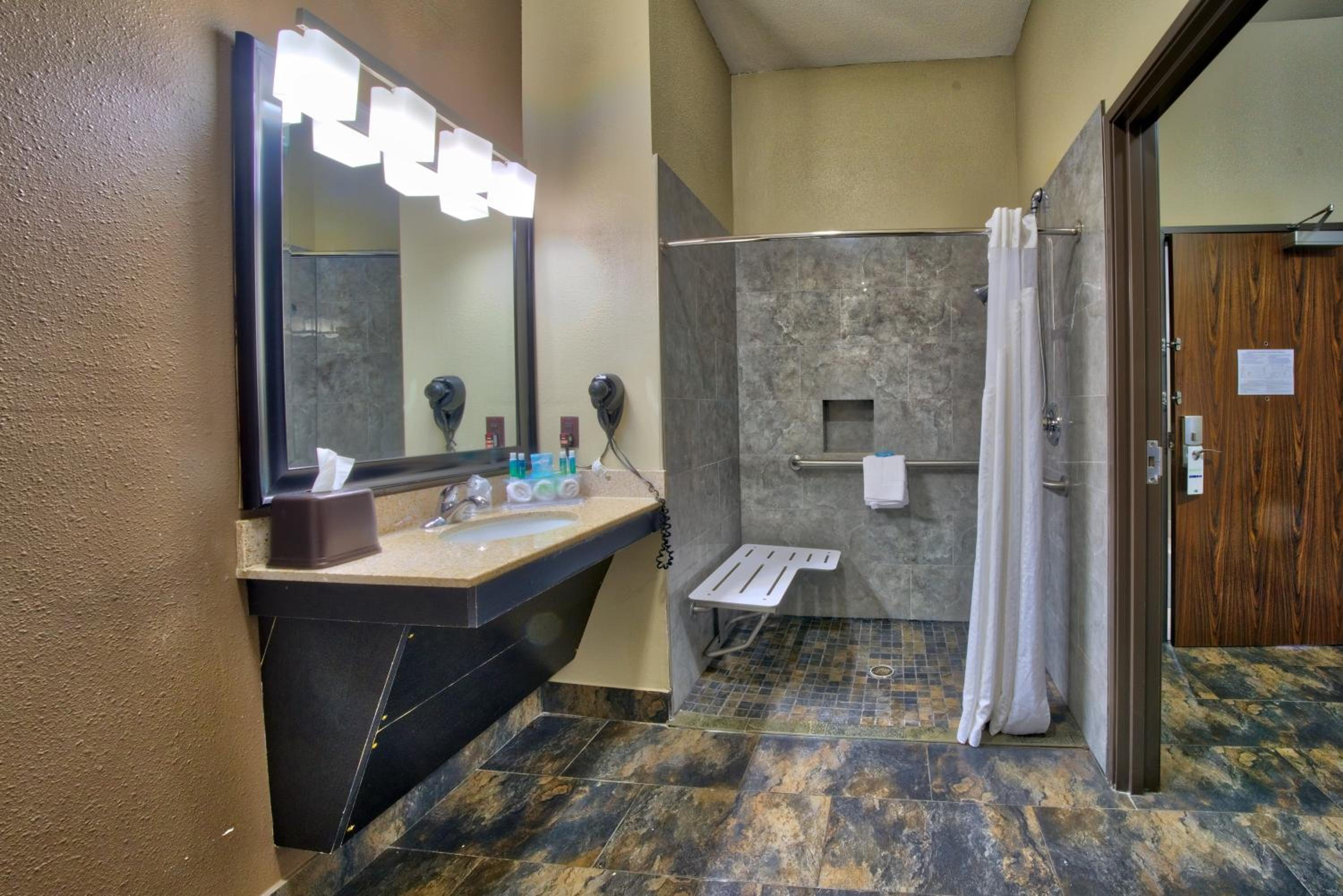 holiday inn express hotel and suites lubbock south by ihg