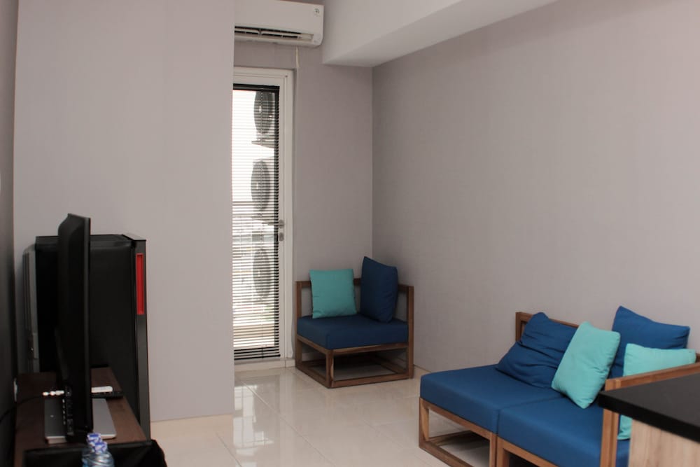 modern 2br at springlake summarecon bekasi apartment