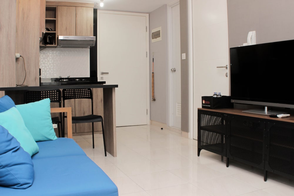 modern 2br at springlake summarecon bekasi apartment
