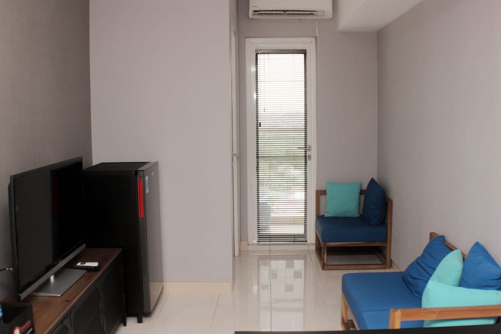 modern 2br at springlake summarecon bekasi apartment