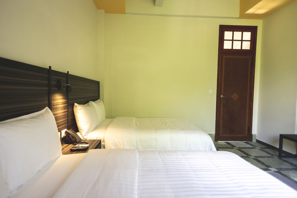 hotel la nacional by kavia