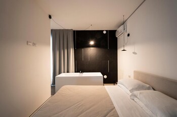 alkamuri posh hotel spa 107 junior suite with jacuzzi