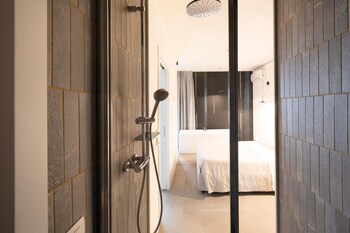 alkamuri posh hotel spa 107 junior suite with jacuzzi