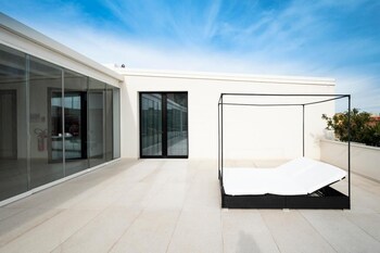 alkamuri posh hotel spa 107 junior suite with jacuzzi