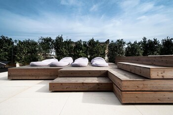 alkamuri posh hotel spa 107 junior suite with jacuzzi