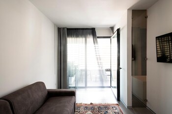 alkamuri posh hotel spa 107 junior suite with jacuzzi