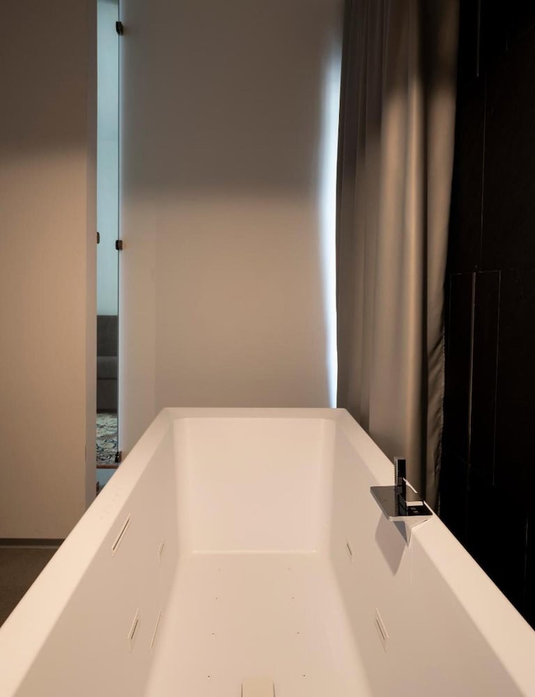 alkamuri posh hotel spa 107 junior suite with jacuzzi