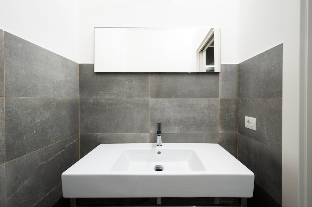 alkamuri posh hotel spa 107 junior suite with jacuzzi