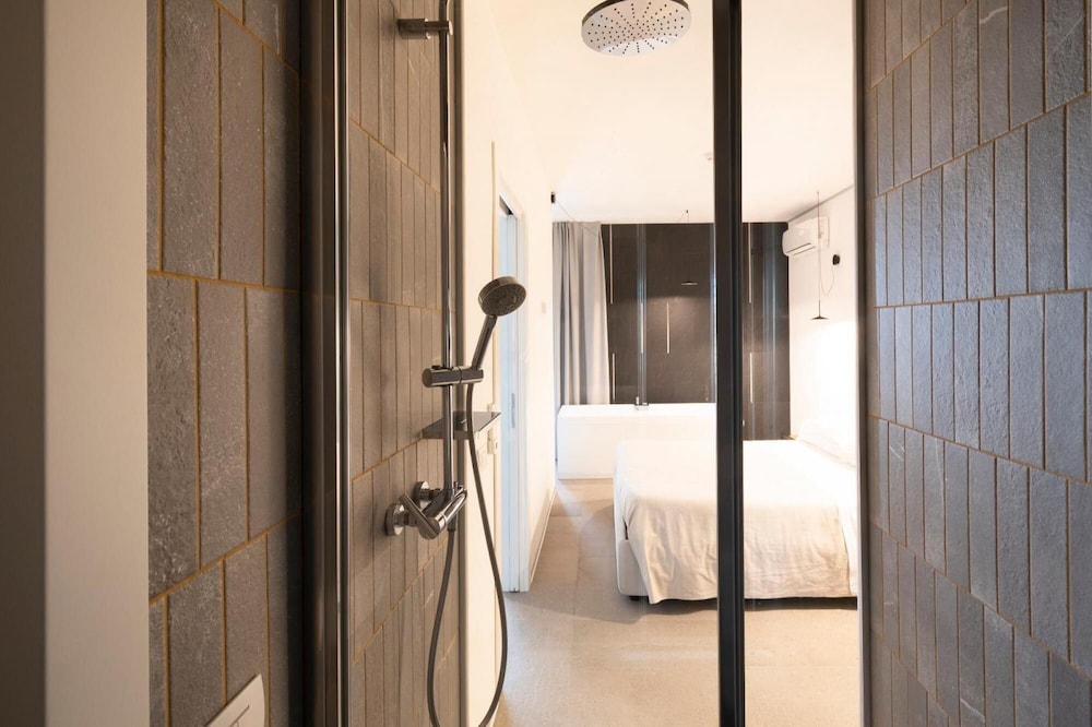 alkamuri posh hotel spa 107 junior suite with jacuzzi