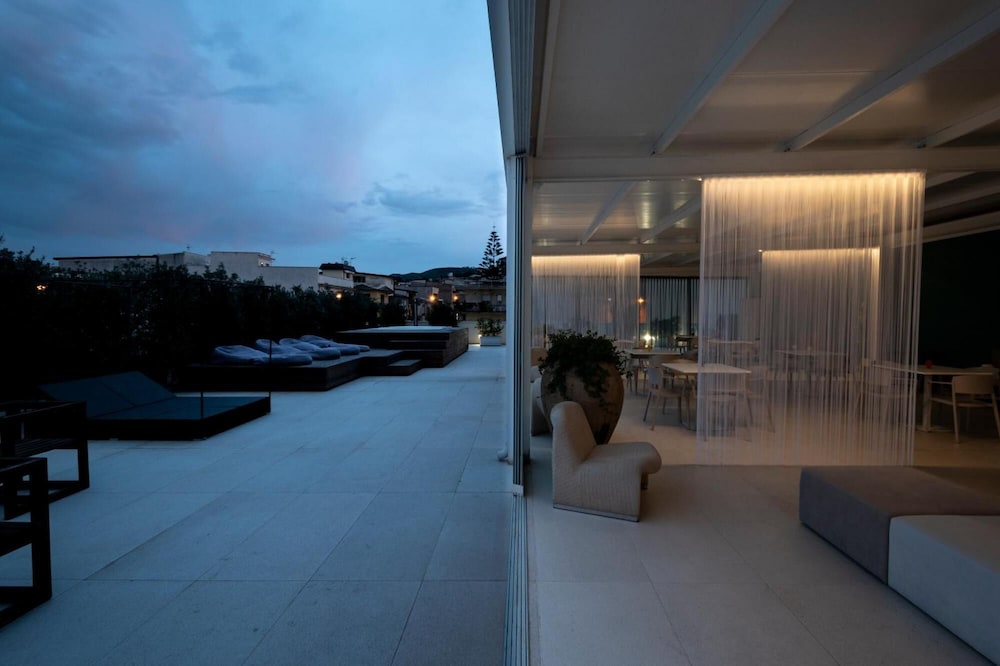 alkamuri posh hotel spa 107 junior suite with jacuzzi