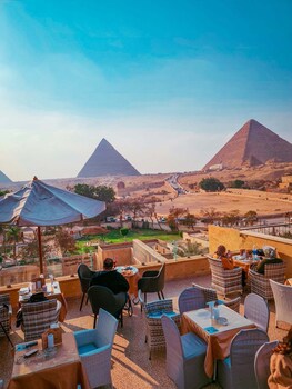 Cairo Pyramids View,,0 star