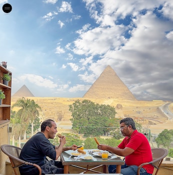 Cairo Pyramids View,,0 star