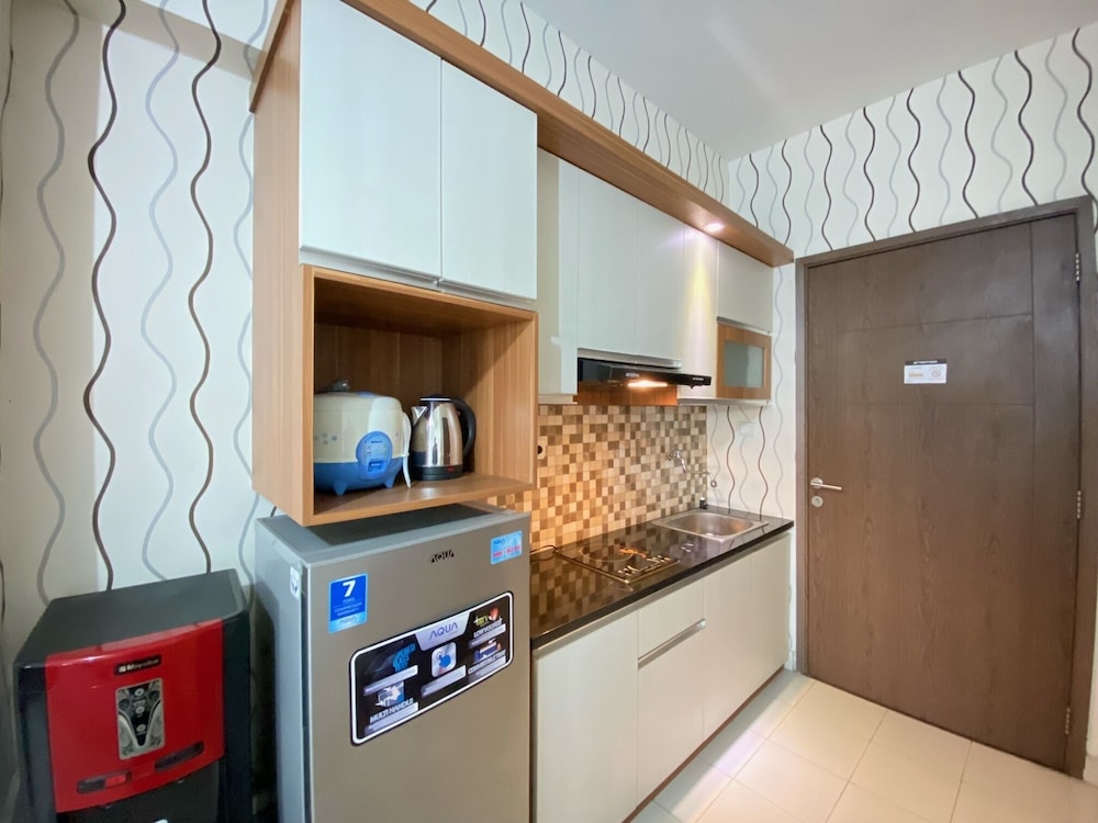 best price studio apartment at easton park residence jatinangor