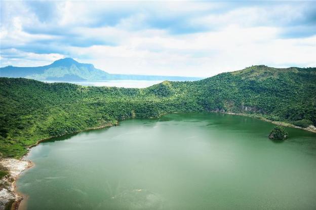 tagaytay garden view suites