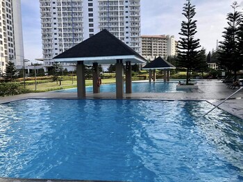 tagaytay garden view suites