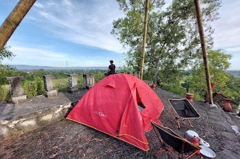 camping ground gunung mijil hils