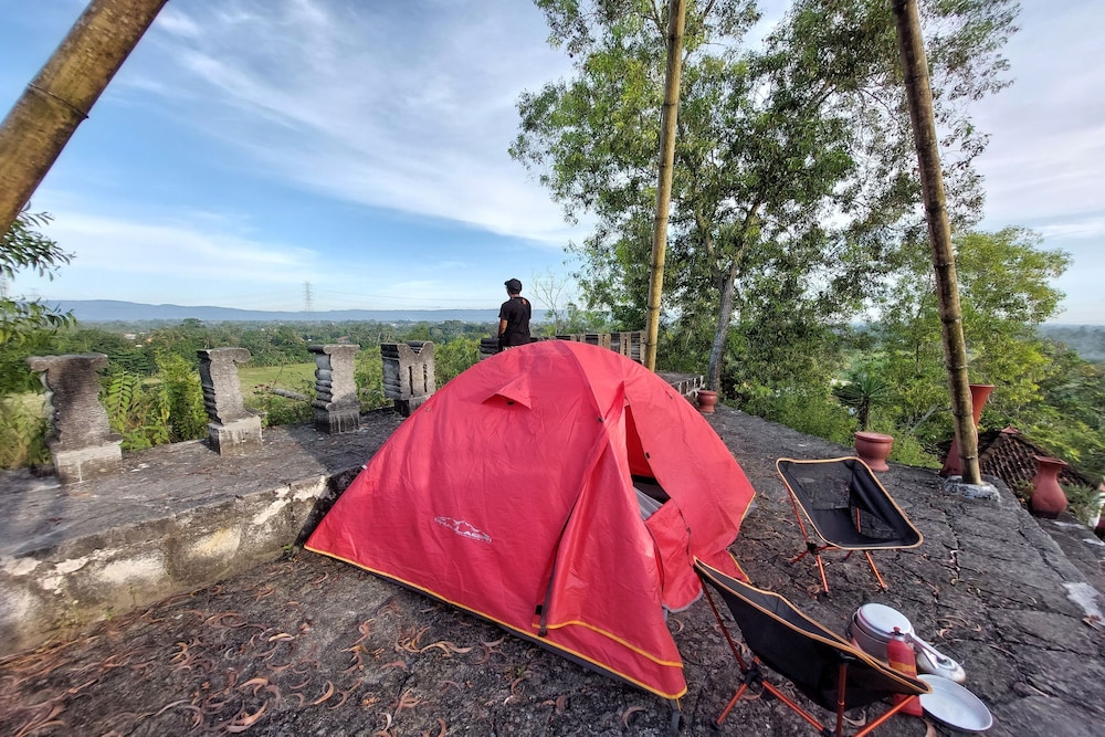 camping ground gunung mijil hils