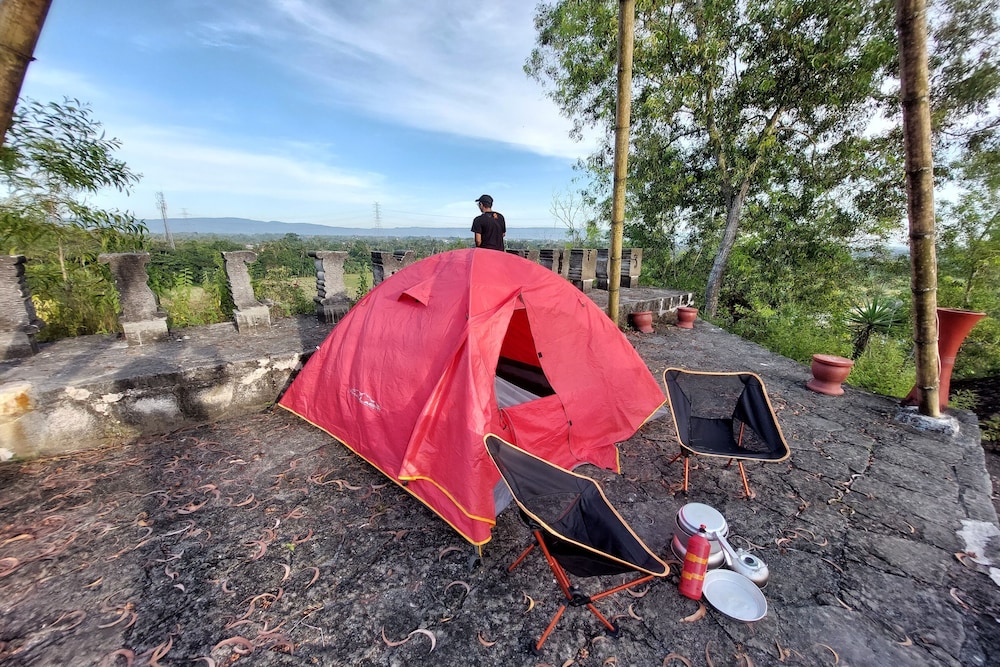 camping ground gunung mijil hils