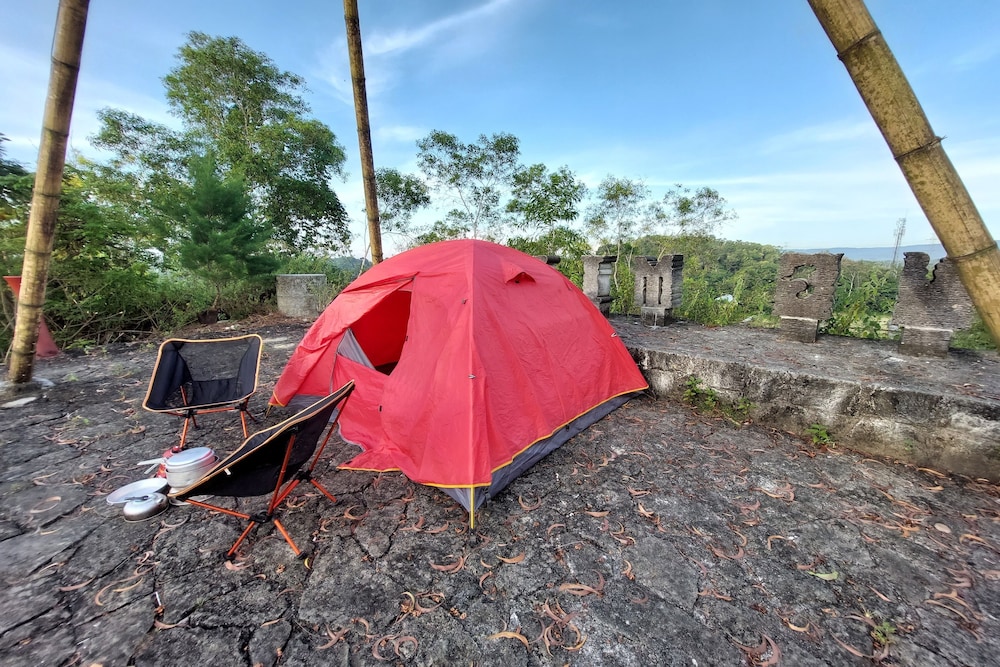 camping ground gunung mijil hils