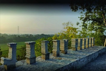 camping ground gunung mijil hils