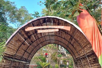 camping ground gunung mijil hils