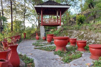 camping ground gunung mijil hils