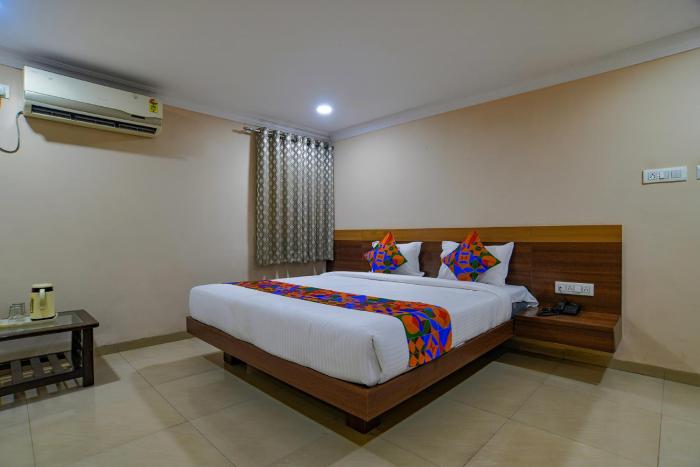 Fabhotel Pishori