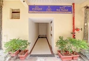 hotel o raj mahal