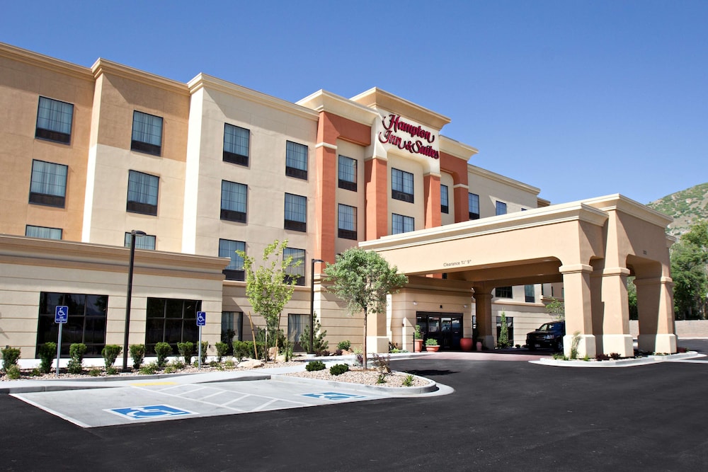hampton inn and suites salt lake city farmington