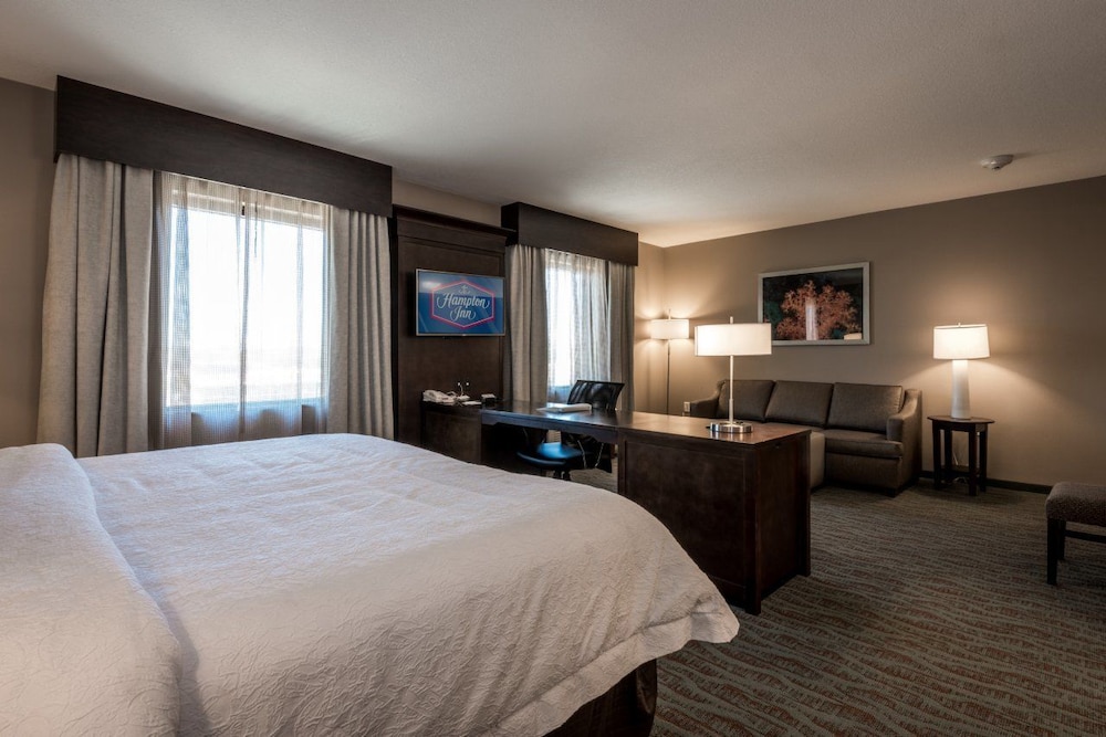 hampton inn and suites gulfport i 10