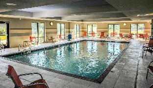 hampton inn and suites gulfport i 10